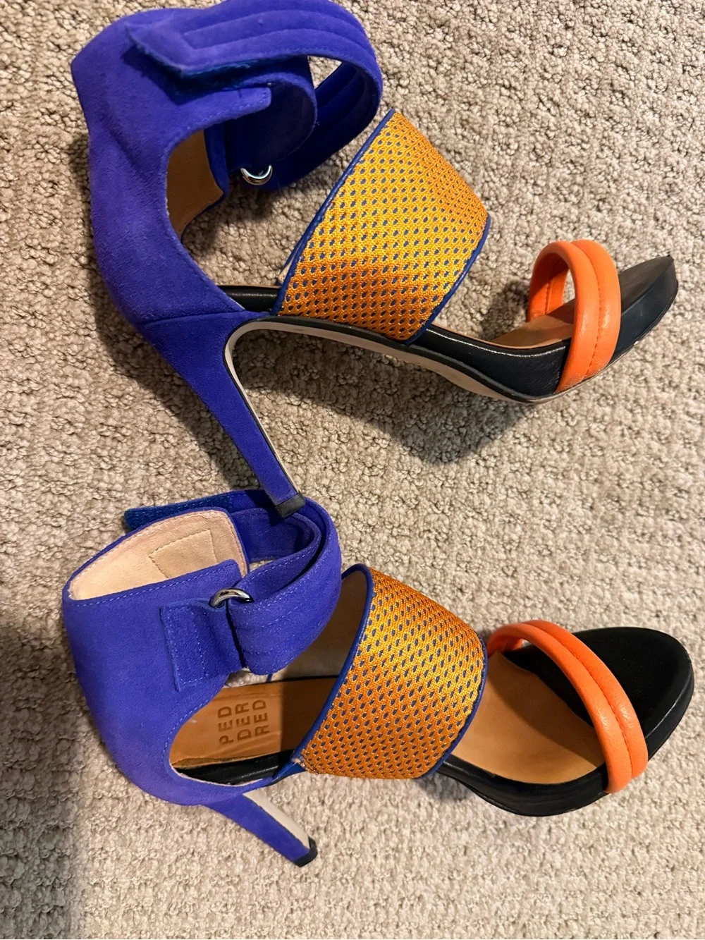 Peddler red heels size 6